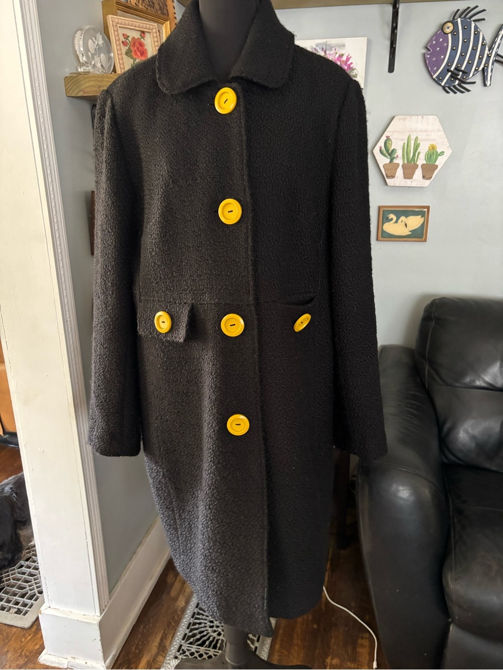 Boden womens boucle wool black coat large yellow buttons 16